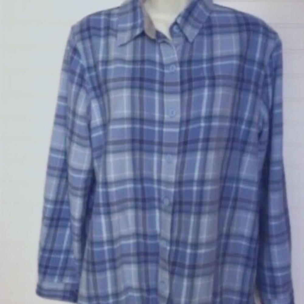 LL Bean Women s Blue Flannel Sherpa Lined Button Up Shirt S